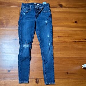 Levi's Women's Dark Blue Distressed Skinny Jeans